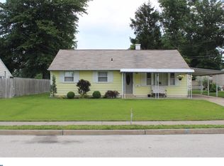 8 N Walnut Cir, West Berlin, NJ 08091