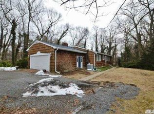 99 Centerport Rd, Centerport, NY 11721