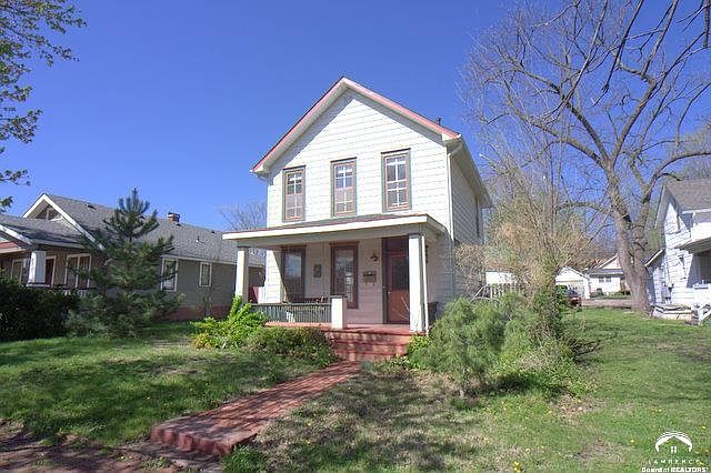 833  Indiana Lawrence, KS listing photo #1