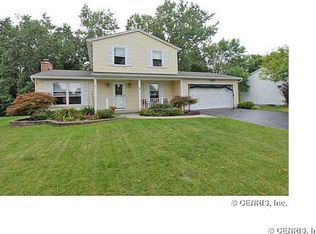 69 Landstone Ter, Rochester, NY 14606