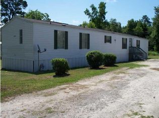 135 W End Dr, Moncks Corner, SC 29461