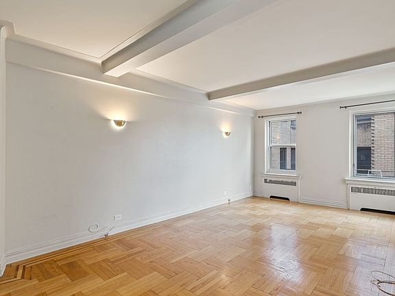 4th image of 250 Cabrini Blvd APT 7F
