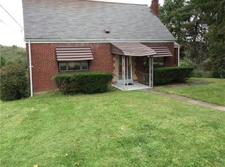 545 Center Hill Rd, Pittsburgh, PA 15239