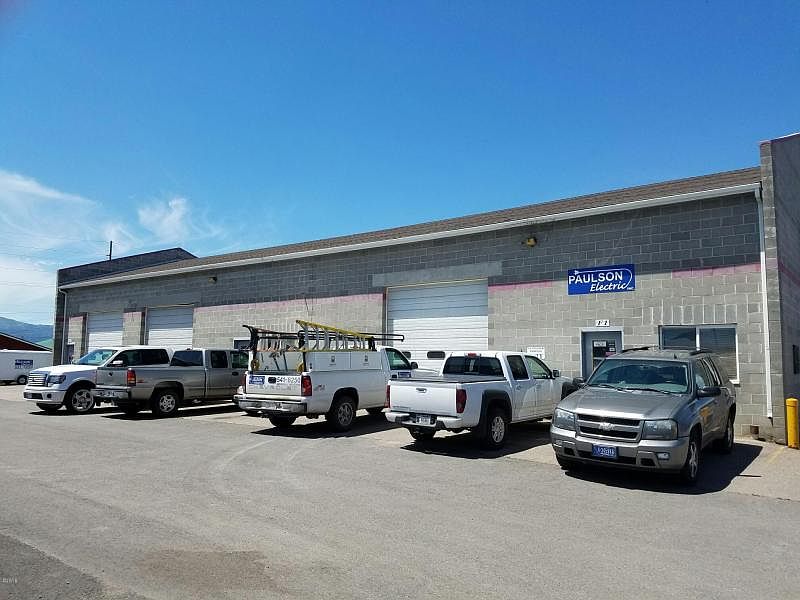 2nd image of 2603 Industry St #99