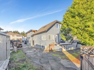 13065 96th Ave, Surrey, BC V3V1Y2