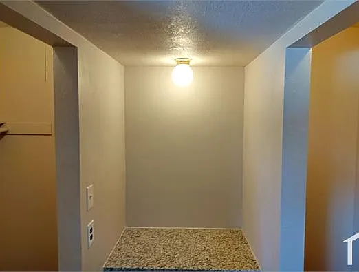 4207 Brookfield Dr — Photo 7