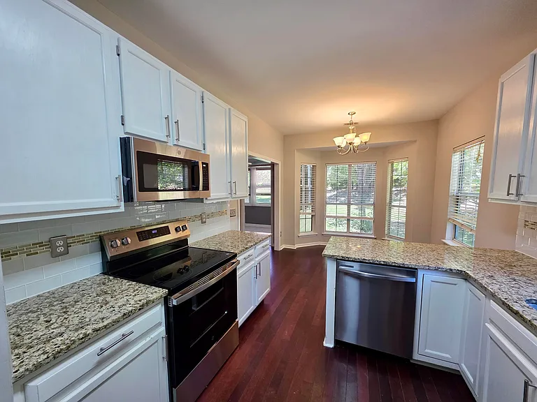 470 Cane Ct — Photo 9