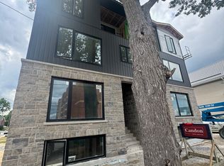 178 Rideau St #5, Kingston, ON K7K 3A3