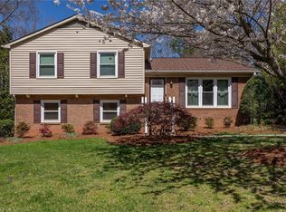 3701 Rolling Rd, High Point, NC 27265