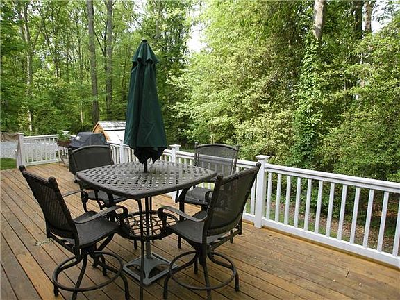 12x34 Deck with Maintenance Free Railings