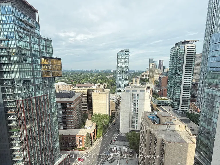 1315 Bay St #2201 — Photo 10
