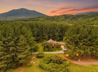 1553 Foxfire Ln, Bedford, VA 24523