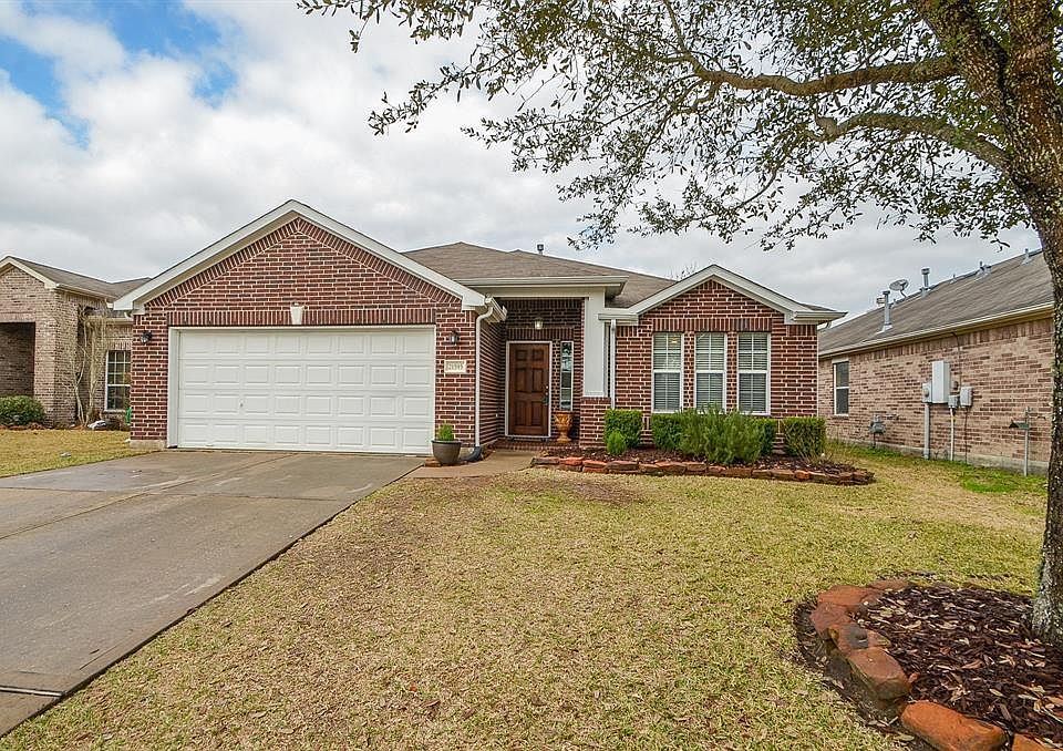 1st image of 21595 Rose Mill Dr