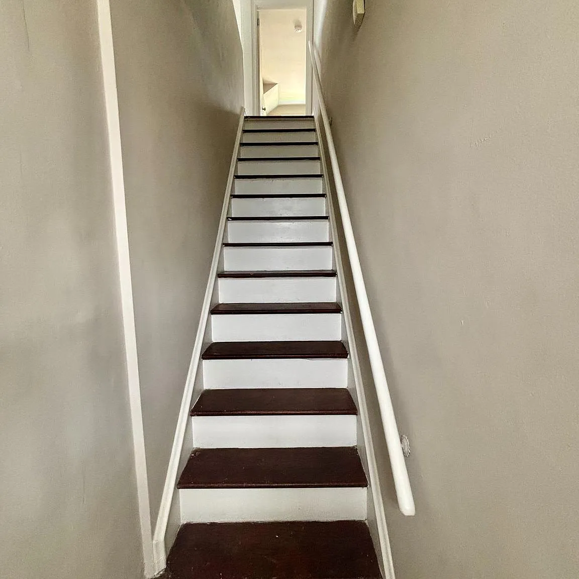 2 bed, 2966 sqft, $1,600 — Photo 3