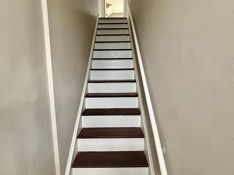 6828 Oxford Ave #2 — Photo 3