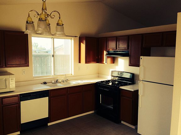 4th image of 14340 Princeton Ct