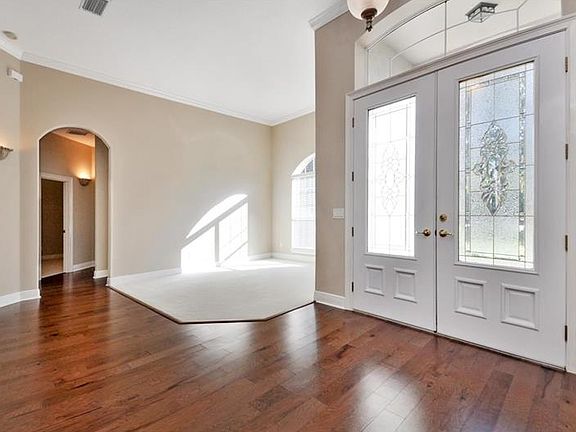 2nd image of 1876 Brackenhurst Pl