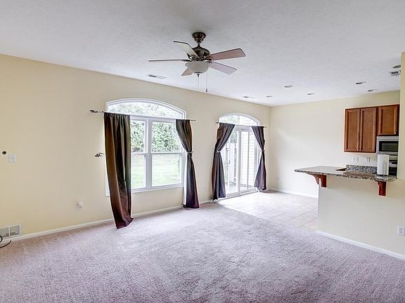 2nd image of 3622 Sequoia Dr