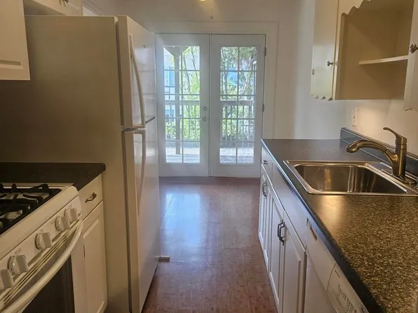 1231 El Camino Real, 1231 El Camino Real APT 4, Burlingame, CA 94010