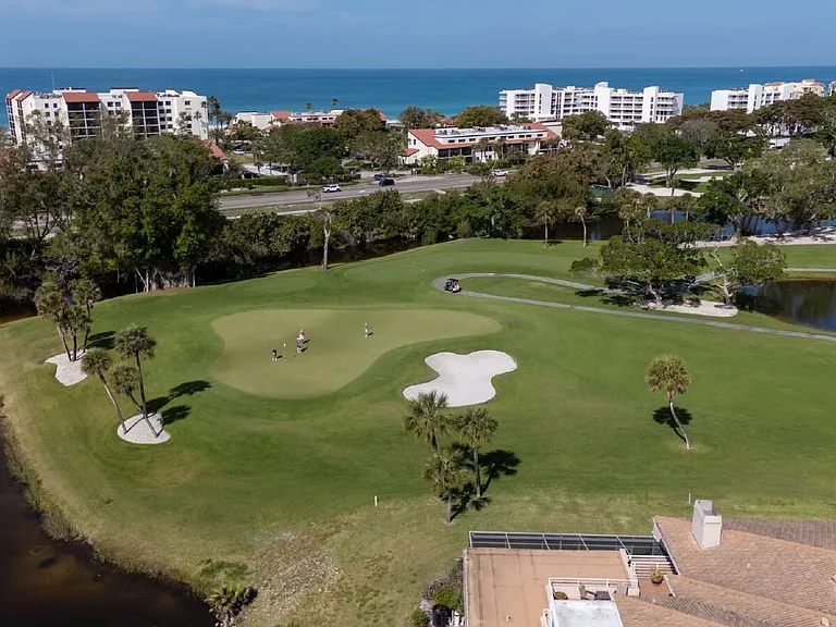 2013 Harbour Links Dr — Photo 6