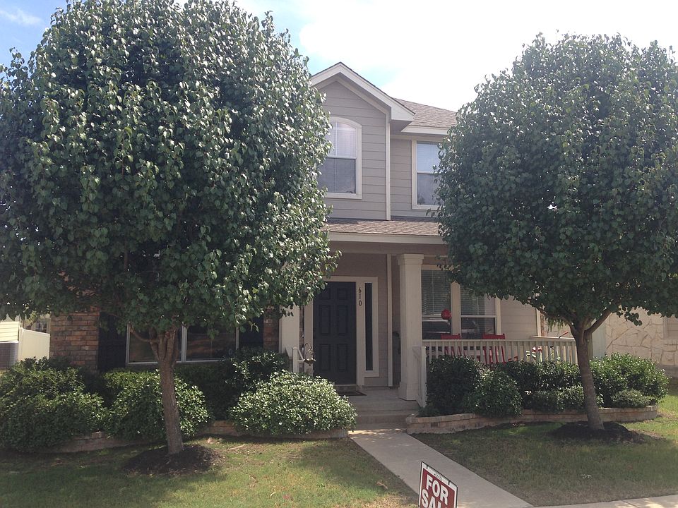 1st image of 610 Boca Chica Dr