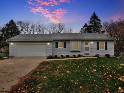 15867 Burton St, Lansing, MI, 48906