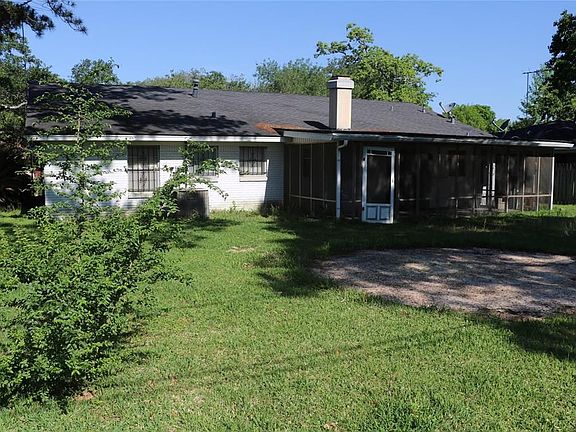 4th image of 1303 Dwinnell St