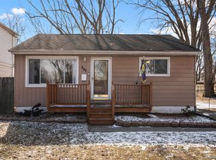 592 E Dallas Ave, Madison Heights, MI 48071