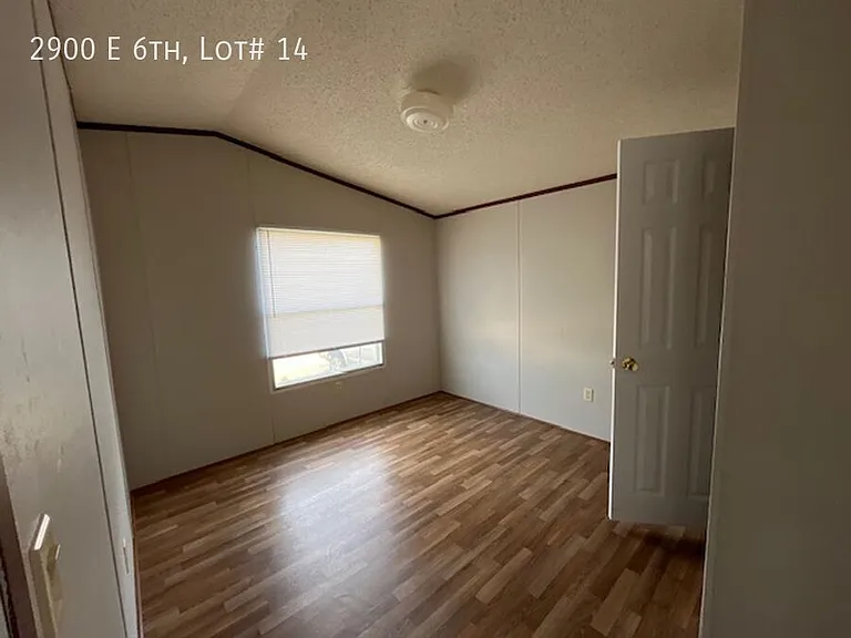 2900 E 6th Ave #14 — Photo 10