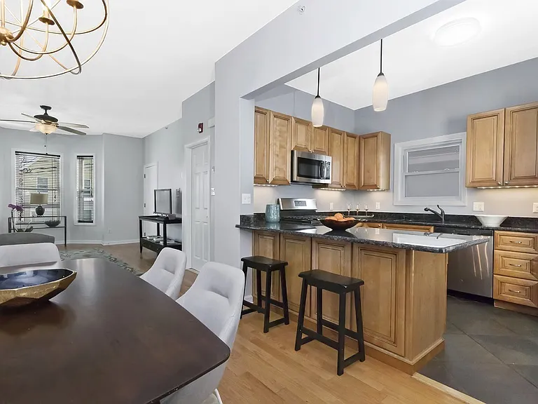 29 Kittredge St #1 — Photo 5