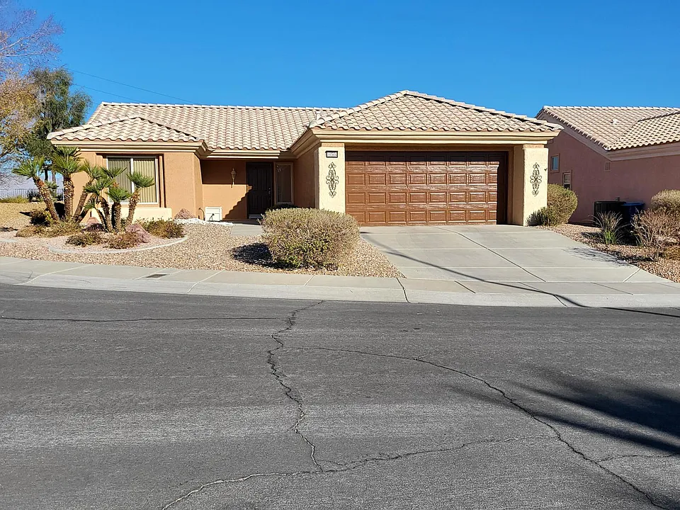 10504 Linden Wood Ct