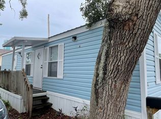 414 2nd Ave S TRAILER 52, Myrtle Beach, SC 29577