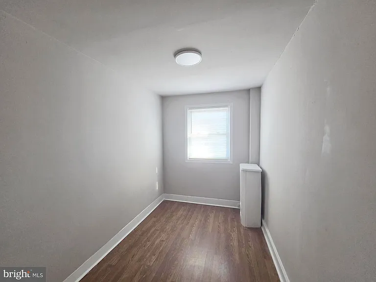 1461 Lardner St — Photo 16