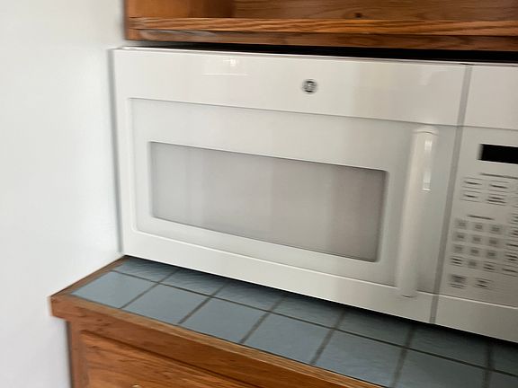 5th image of 743 N Sundown Dr