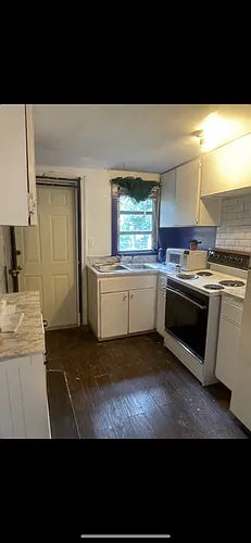 1739 W Spruce St Photo 1