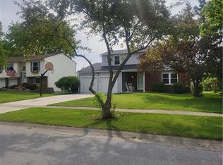 351 Mallard Rd, Perrysburg, OH 43551