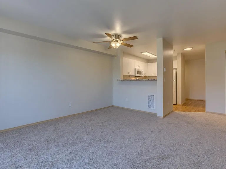 3215 NE 143rd St — Photo 10