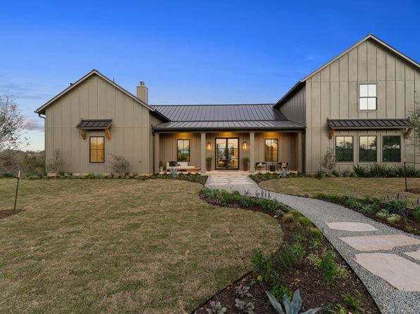 114 Turney Trce, Round Top, TX 78954