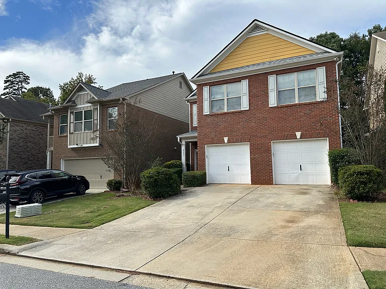 6291 Crestgate Ln — Photo 11
