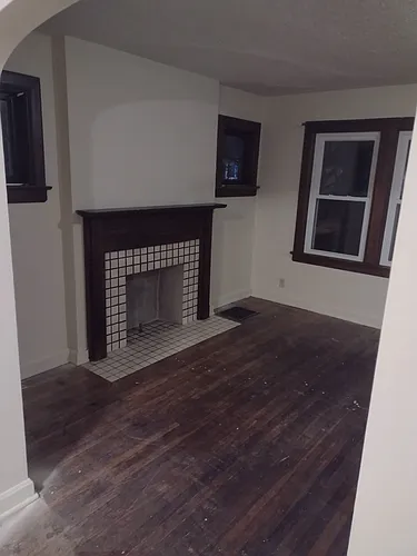 873-875 Sheridan Ave #1 Photo 1