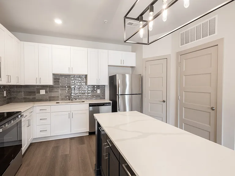 Viridian Apartments — Photo 47
