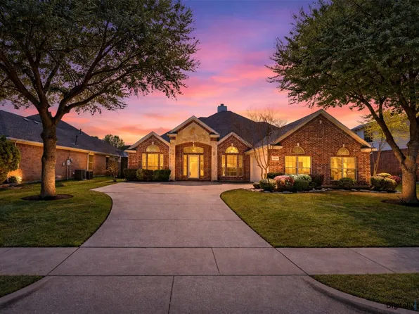 2839 Kate Ln, Grand Prairie, TX 75052