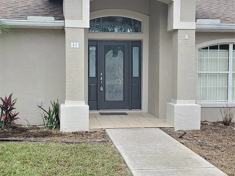47 Fenimore Ln — Photo 2