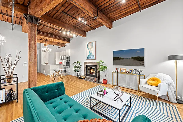 Sold by Owner | media 2