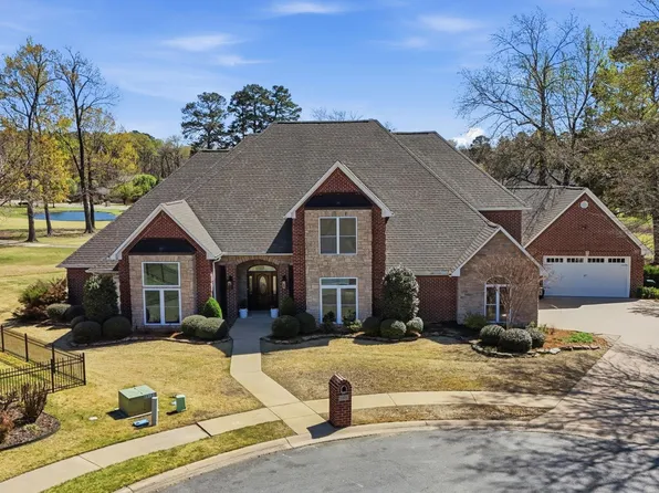 5006 Colonial Ct, Benton, AR 72019