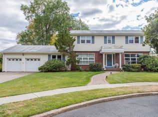 677 Taylor Ave, Oradell, NJ 07649