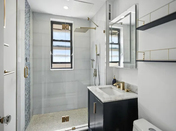215 West 75th Street 6B image 8 of 8
