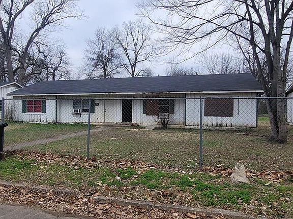2nd image of 614-636 Orlando St