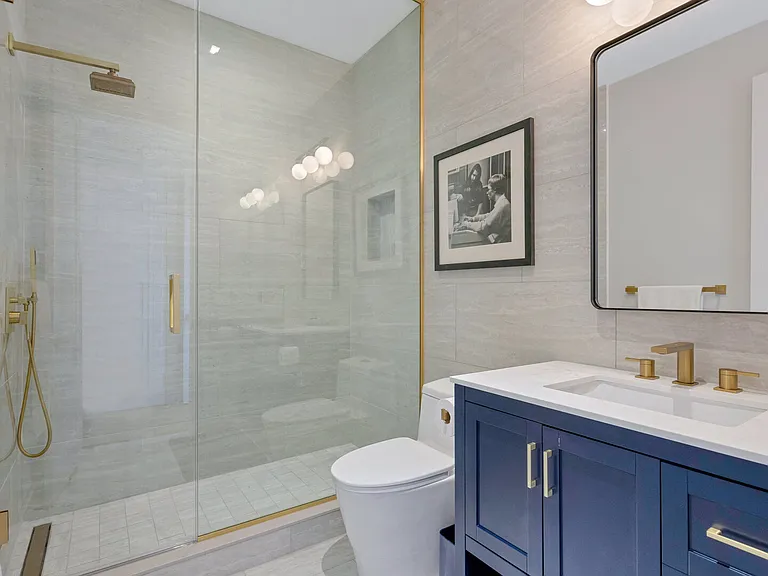 44 Greenleaf Ln — Photo 49