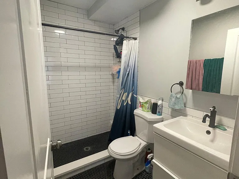 1902 W Cullerton St #2R — Photo 9
